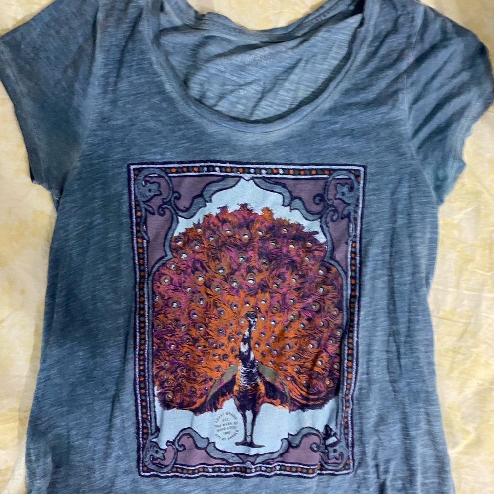 LUCKY BRAND tshirt